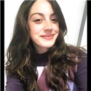 Muchacha joven con mucha energía y ganas de enseñar